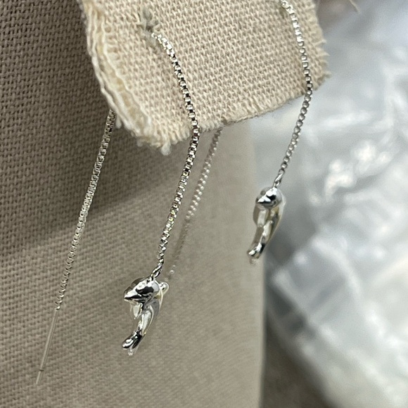 Vintage JCM Sterling Silver Dolphin Threader Earrings - Picture 6 of 14